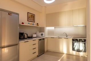 Familiar Apartment! Unwind with Beach & Sea Views! - 3