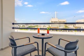 Captain Karas Holidays Apartments - 9