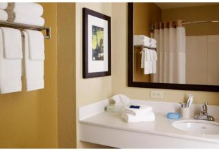 Motel 6 Suites Memphis Airport, TN - 2