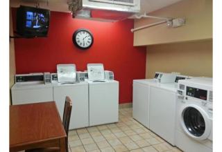 Motel 6 Suites Memphis Airport, TN - 1