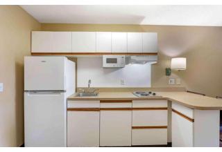 Motel 6 Suites Memphis Airport, TN - 3