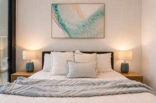 Live Luxe | Blue Haven 2BR Pool & Gym • Parking - 3