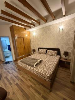 Springs Apartment And Homes Lahore - 5