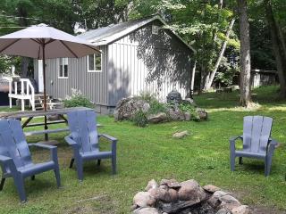 Birch Cabin-2 Min to Lakes-Snowmobile trails - 2