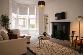 2BR Flat West End Near Kelvingrove and City Centre - 0