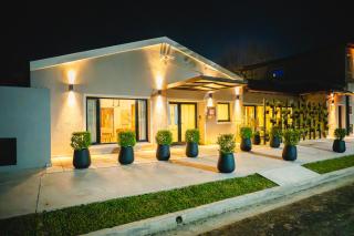 HYN Hotel Boutique - 9
