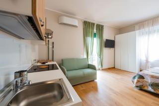 GuestHost - Cozy Balcony Flats near the Sea Francavilla - 5