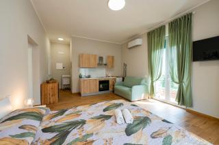 GuestHost - Cozy Balcony Flats near the Sea Francavilla - 4