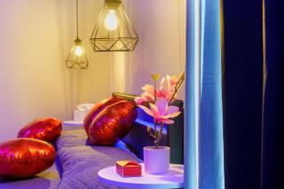 Infinity Suite - Jacuzzi & Sauna - 1