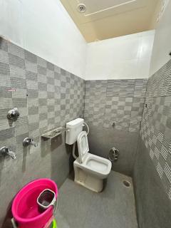 SIYARAM NIKETAN 2 BEDROOMs - 4