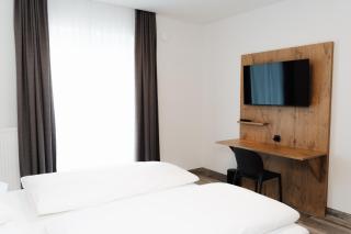 ML Business Hotel - Self-Check-in - 5