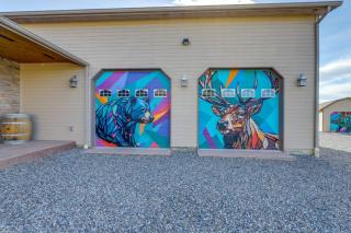 The Farmhouse at Grand Valley Getaway w/ Alpacas! - 3