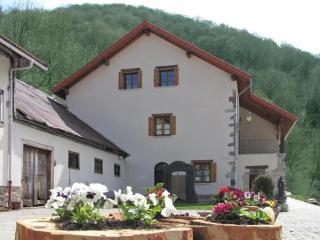 Casa Rural Urkulu Etxea - 0