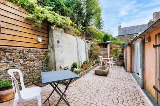 Grande maison familiale 5 chambres, cœur Pontrieux - 9