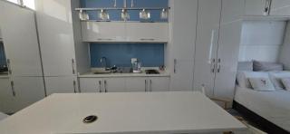 Modern Studio Apartment Strand Beach - 2