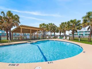 Bayfront Kontiki 708 - 9