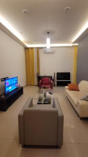 Hôtel Appart B4U ETOUDI - 1