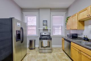 Spacious CWE 5BR Free Parking Near BJC, Forest Park, and Dining - 8