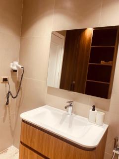 LaFe SeaFront Suite - 7