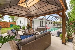 Coastal Naples Pool Retreat 3BR2BA Heated Pool, Hot Tub, Fire Pit & Bikes - Naples - 6