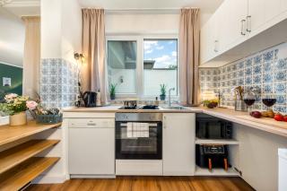 LIORA - Business & Relax Apartment - 8