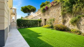 Lussuoso appartamento con giardino - 2