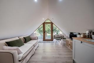 The TreeHouse Hideaway - 5