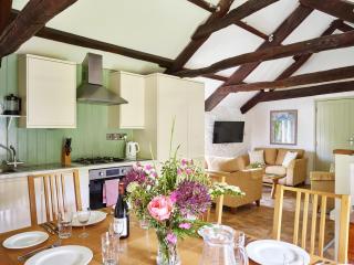 Lambs Barn Trevadlock Manor by Smart Welcomes - 9