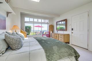 Beachfront Oasis! Luxe Lummi Island Retreat - 2