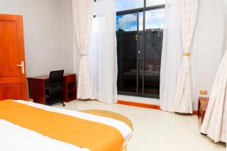 Aura House Apartment 1 Stylish Stay in Arusha - 7