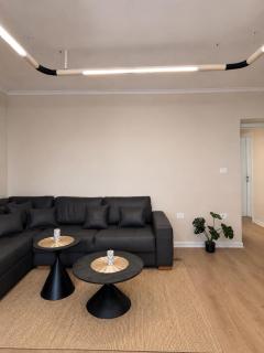 Sol Apartment in Bllok, Tirana - 6