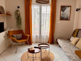 Cozy duplex with private garden and parking, near Thoiry - 0