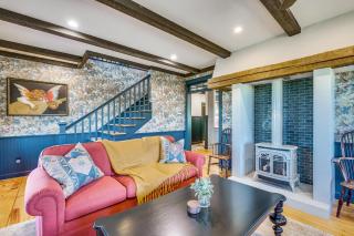 95-Acre Countryside Estate! Luxe Vermont Farmhouse - 4