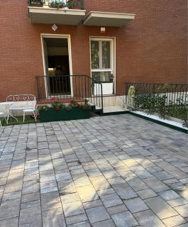 Luxury Apartment Imola - 2