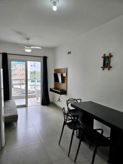 Apartamento 29 aconchegante de 1 quarto na PRAIA GRANDE, recém construido - 2