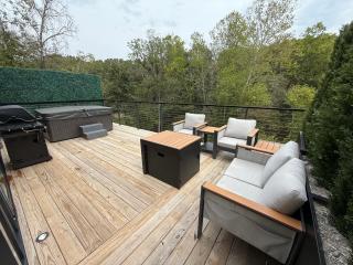 Overlook at Ironwood Retreats - 1