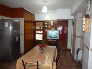 Chalet familiar adosado Rosas Rojas - 3