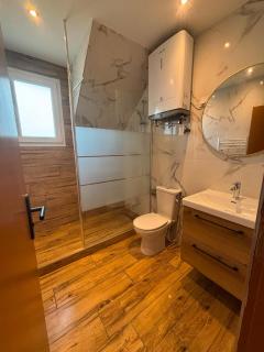 Bright new 2-bedroom apartment, field views - 1