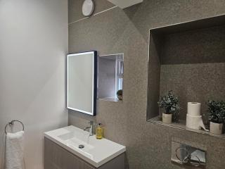 Carlisle City Centre Lovely Ground Floor Apartment - 8