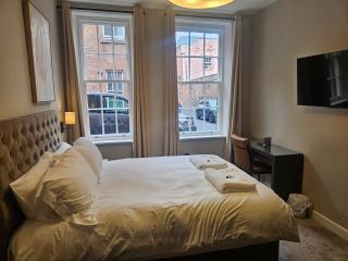 Carlisle City Centre Lovely Ground Floor Apartment - 7