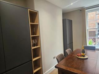 Carlisle City Centre Lovely Ground Floor Apartment - 1