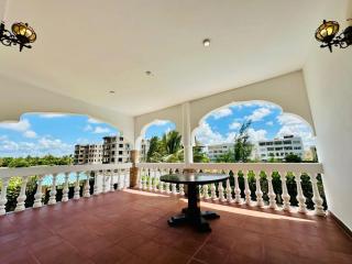 Pumbao villa - 1