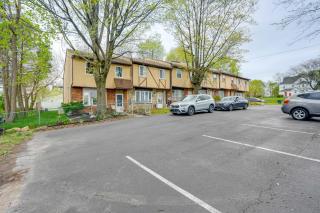 Walk to Mall & Train Station! Philly Suburb Stay - Willow Grove - 4