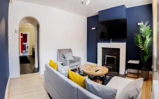 Cozy Family Home Sleeps 6 in Hucknall - 7