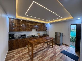 oliv Faram house - 1