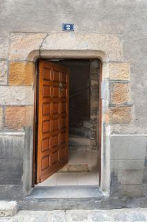 Cozy apartment in old Town Montluçon, market & restaurants - 4