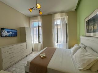 Theasis Athens - 2