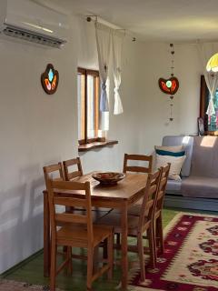 Casa din Pamant in Mijlocul Naturii - 5