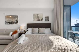 Spacious 1BR - Pool & Gym - Near Fan Fest 2026 - 2