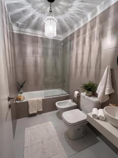 Elegante y luminoso con ubicación excepcional - 7